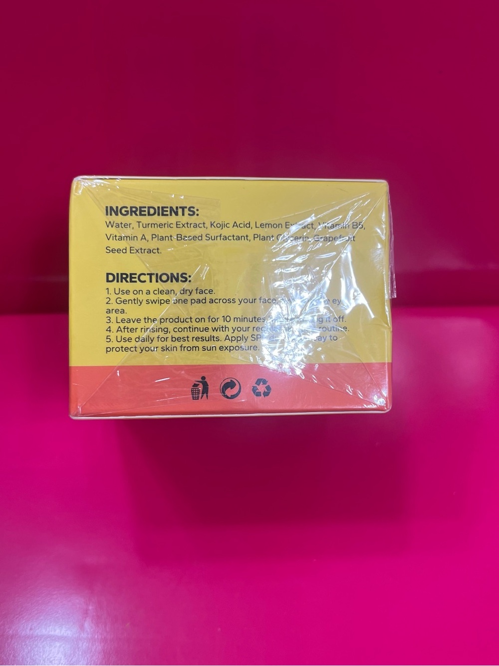Turmeric & Kojic Acid Cleansing Pads - (50 Pads) - Picture 2 of 3